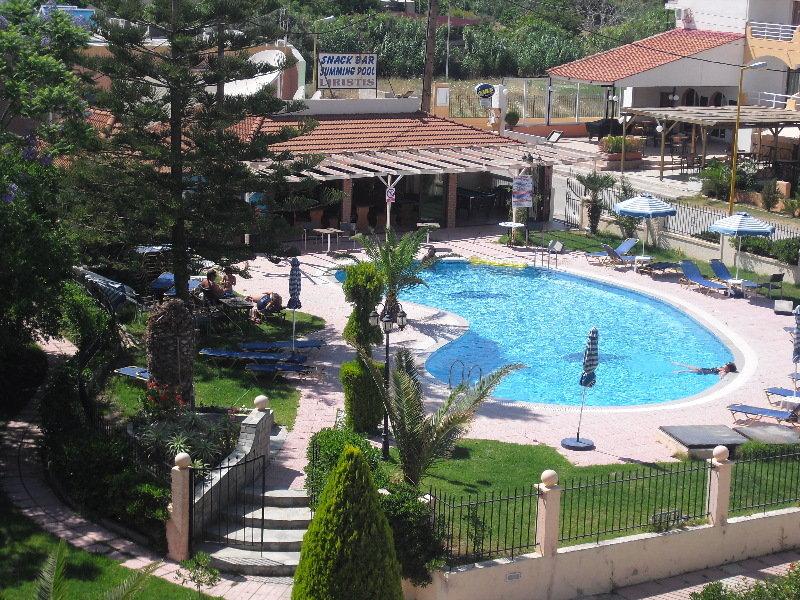 Lyristis Dinos Studios & Apartments Faliraki Buitenkant foto